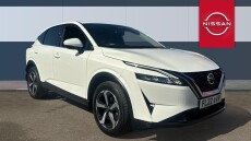 Nissan Qashqai 1.3 DiG-T MH N-Connecta 5dr Petrol Hatchback
